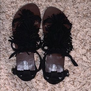 Black sandals